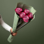 5 фиолетовых роз фото 2